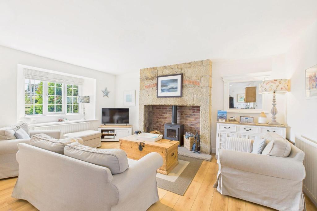 Host & Stay - Dove Cottage, Warkworth