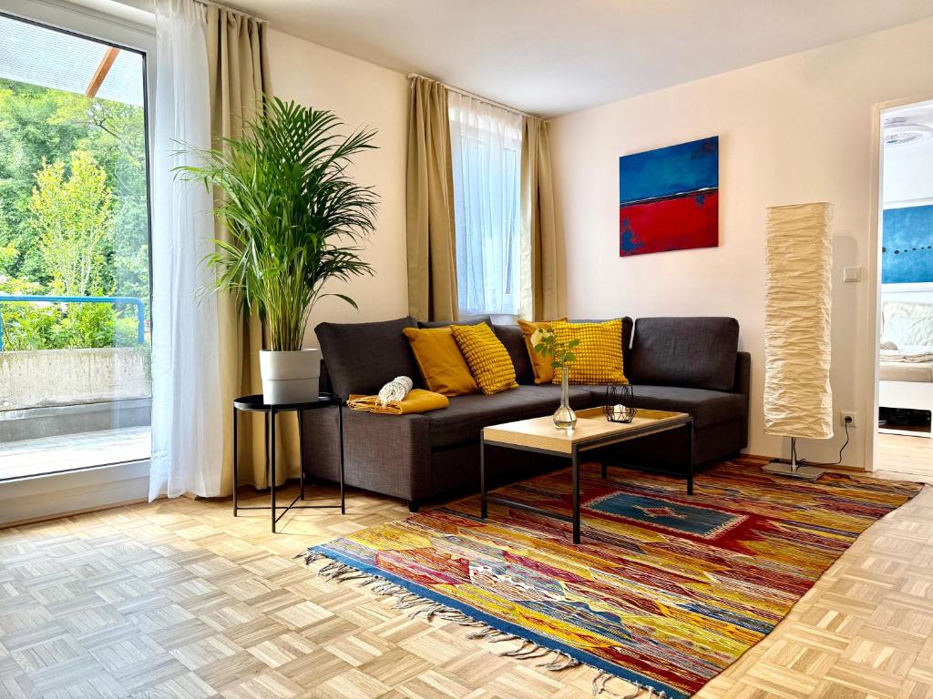 Grüne Oase im Zentrum mit Dachterrasse, WLAN, Lift - 3