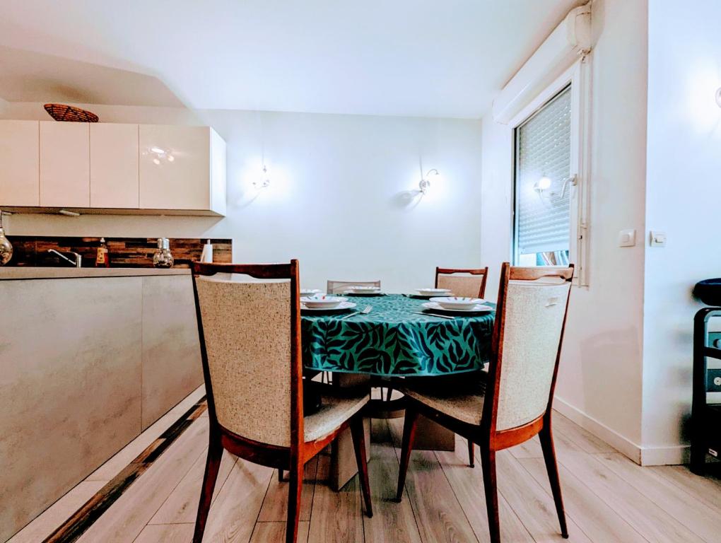 Chic and spacious apart with parking and garden - 3