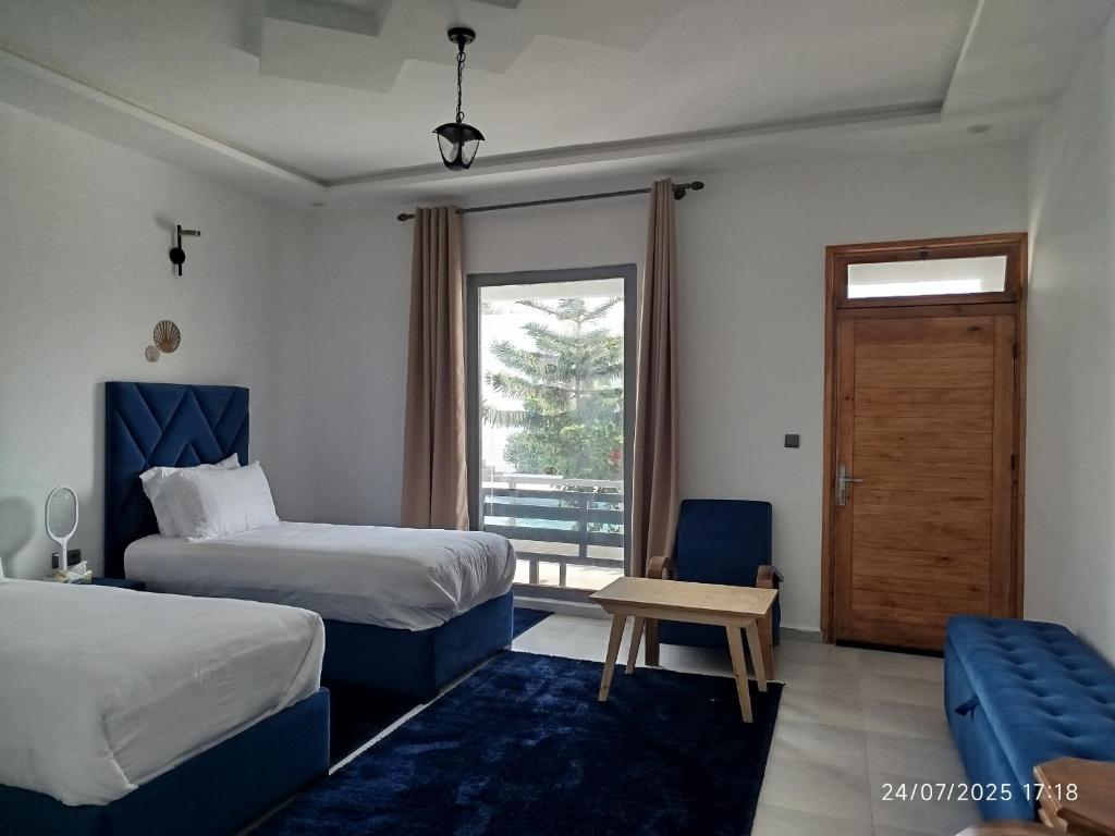 Dar naima, As-Sawíra