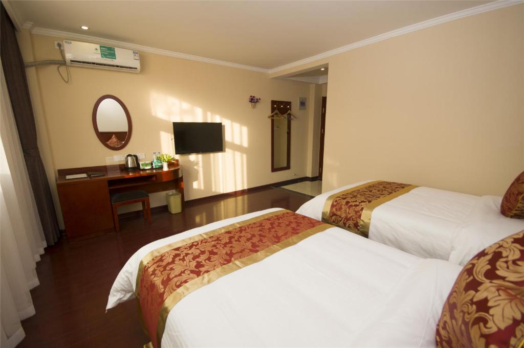 GreenTree Inn Dongtai Jianggang Yingbin Road Gangcheng Avenue Business Hotel — Hotel in Yancheng
