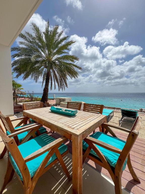 Allegro Beach, Kralendijk