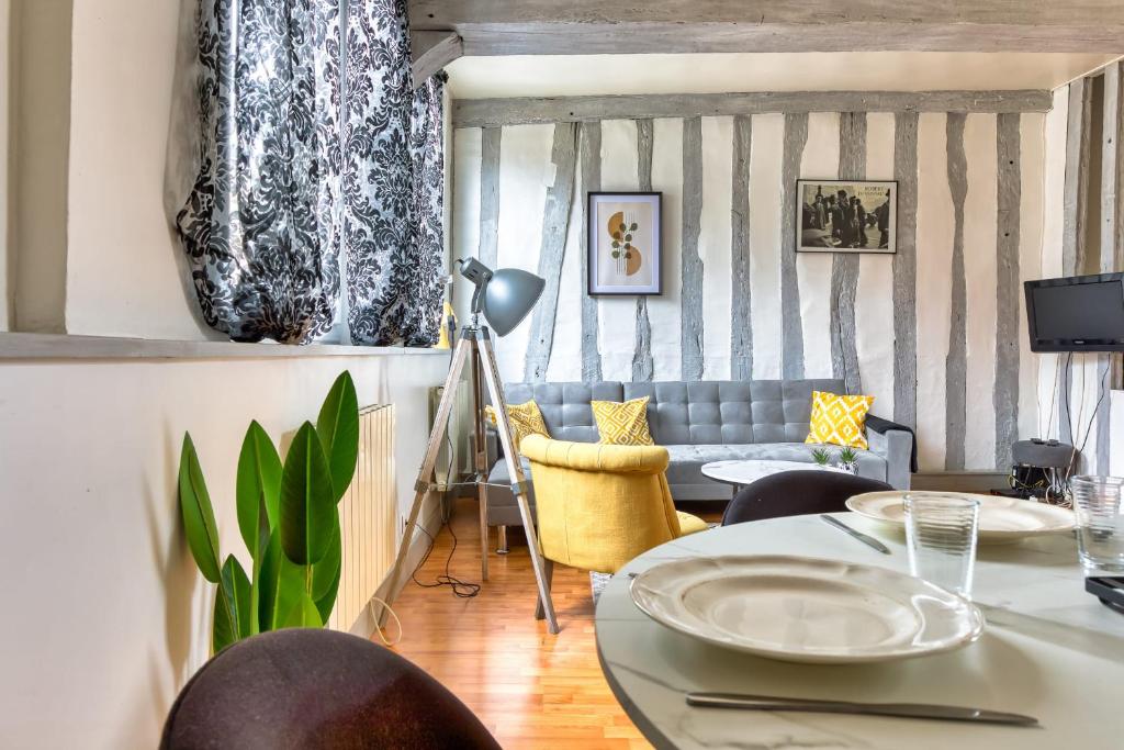 Le Auguste charmant duplex avec terrasse - 2