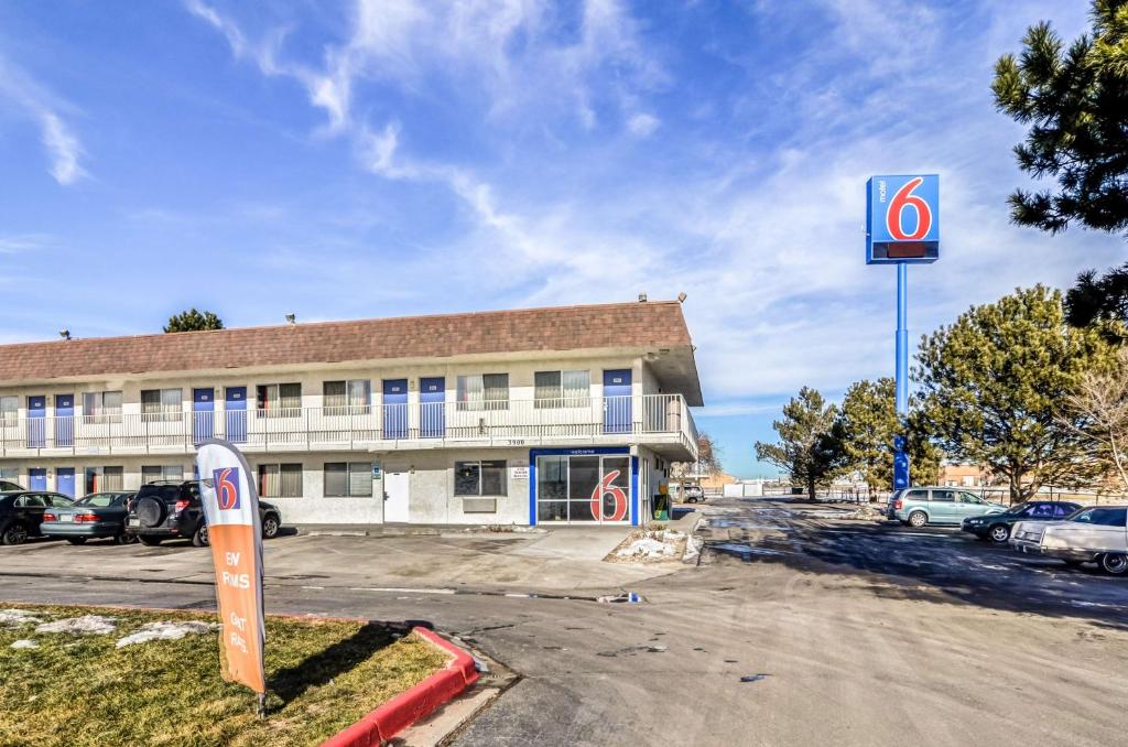 Facilities, Motel 6 Fort Collins, CO in Fort Collins (CO)