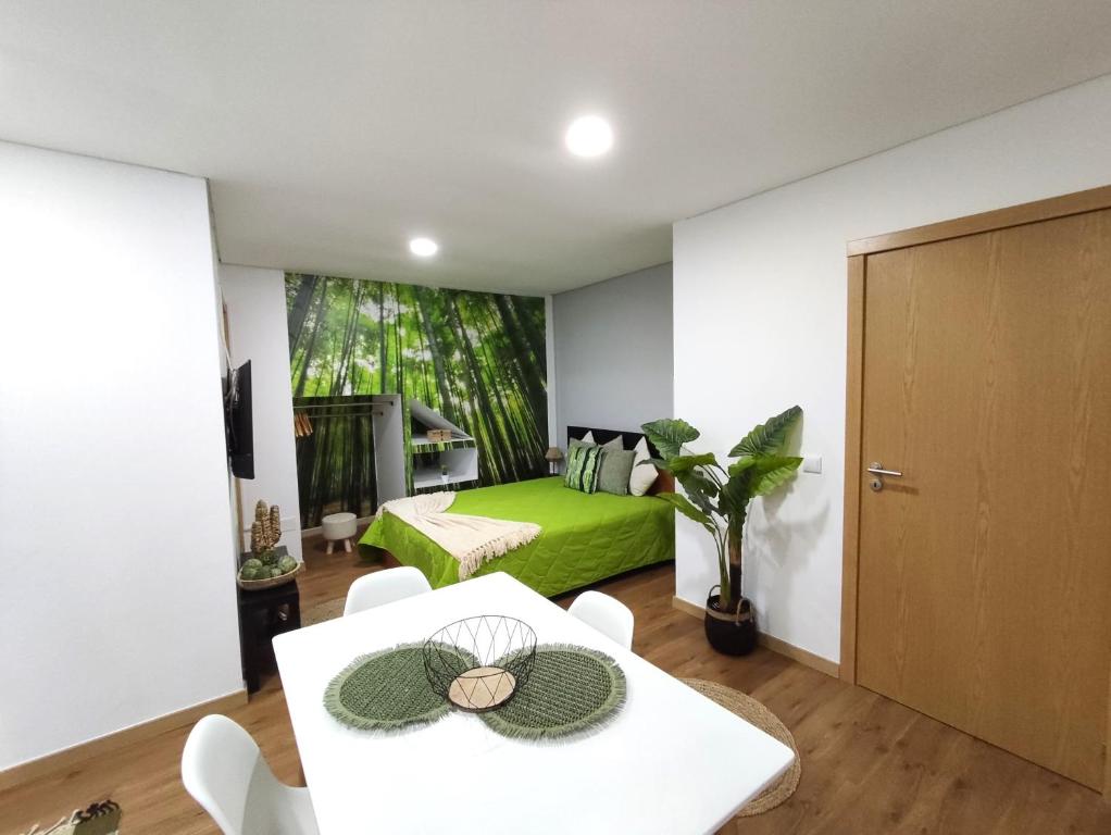 Casa Dos Passos 0, Guarda