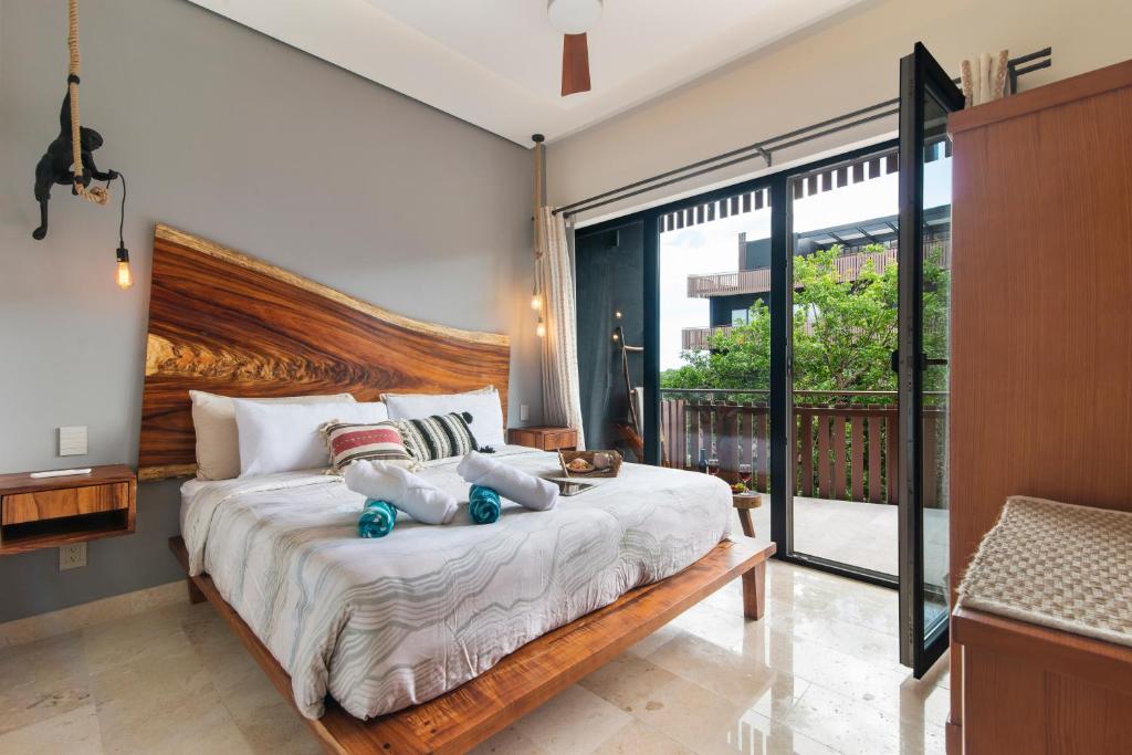 1BR Apartment - Free Beach Club Access & Sea View Rooftop Pools - 4