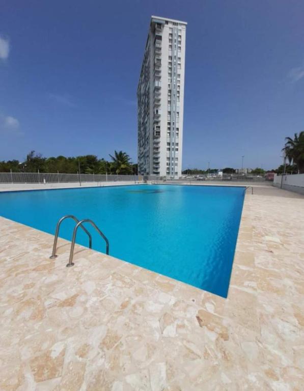 Beachfront Balcony With Marina Views Pool, Fajardo