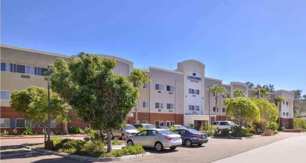 Candlewood Suites San Diego by IHG, hotel in San Diego
