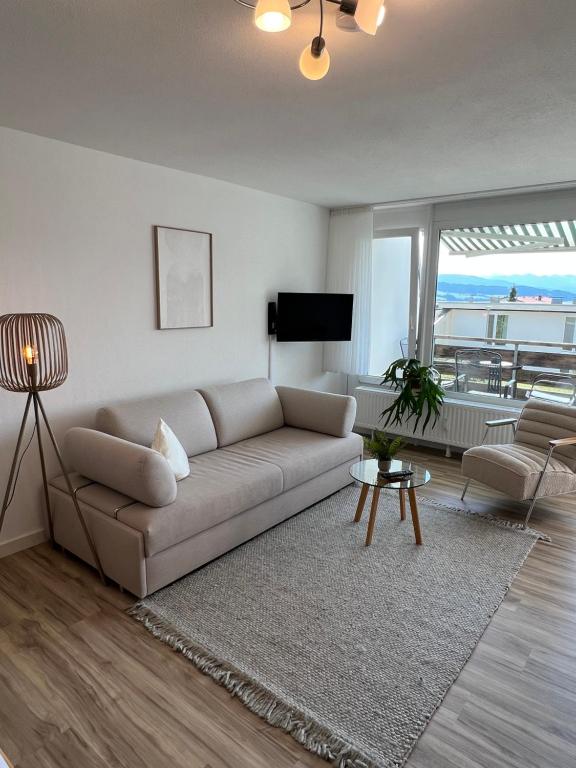 Ferienwohnung Alpenruhe mit traumhaften Bergblick, Pool & Sauna - 2