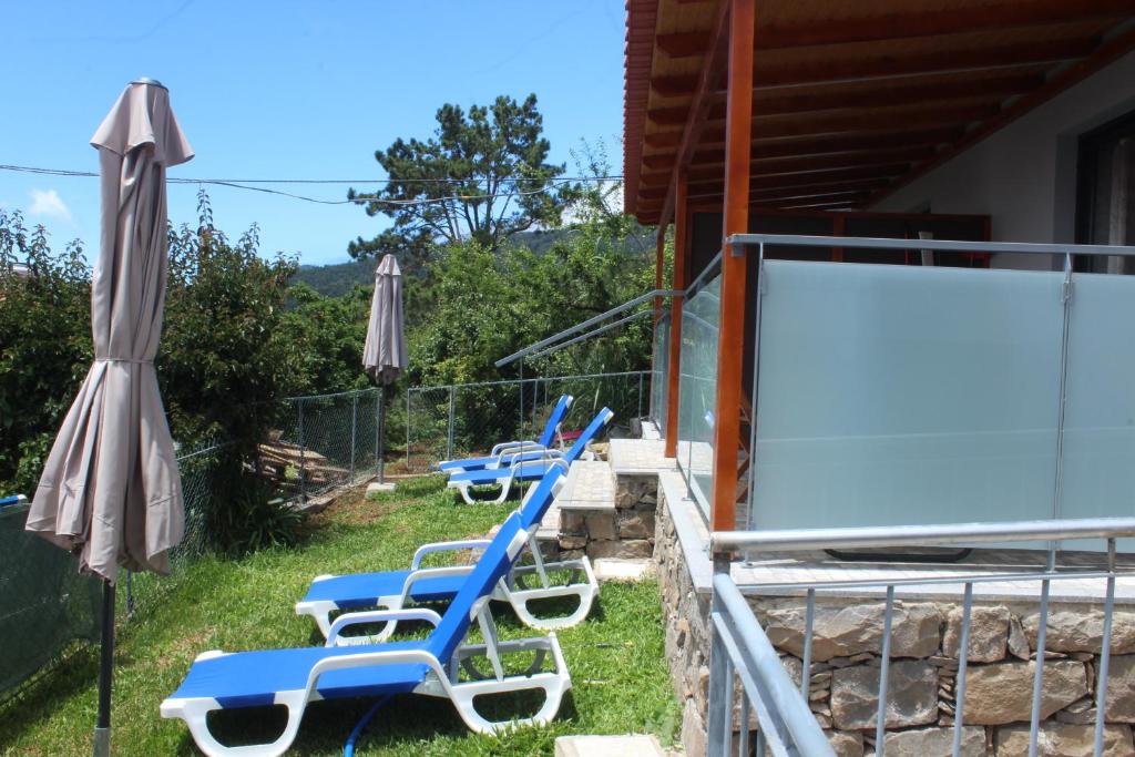 Nature Apartment 1 with Pool, Arco da Calheta