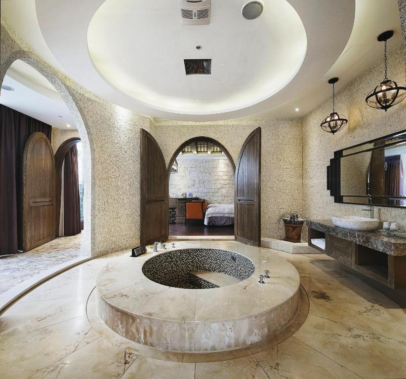 The Castle Ballet Taichung A Boutique Hotel