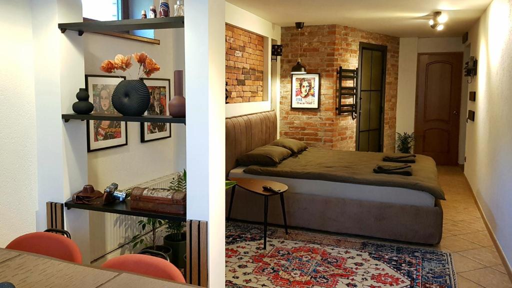 Lyva Portus, Grobiņa