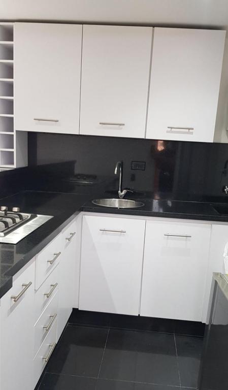 Apartaestudio la Frontera Poblado - 3