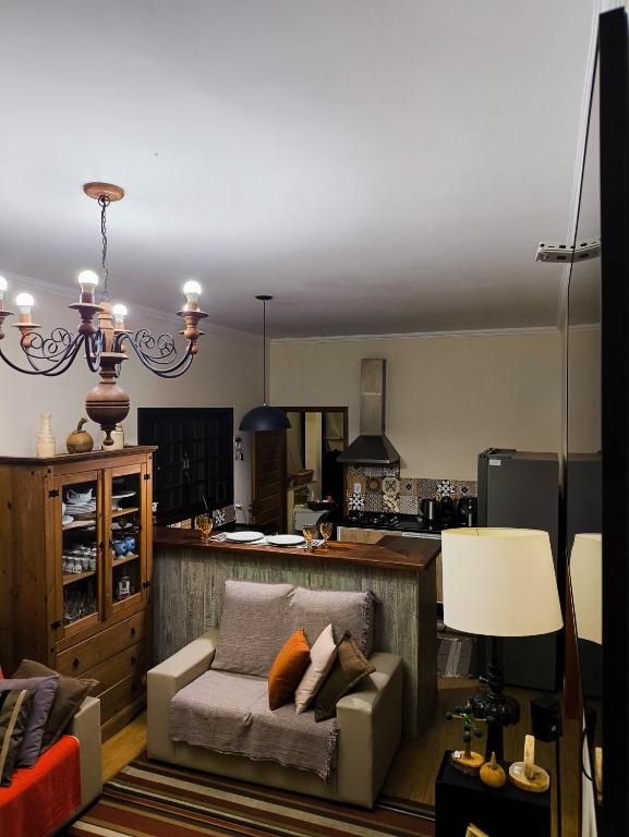 Aconchego Nogueira, Cunha