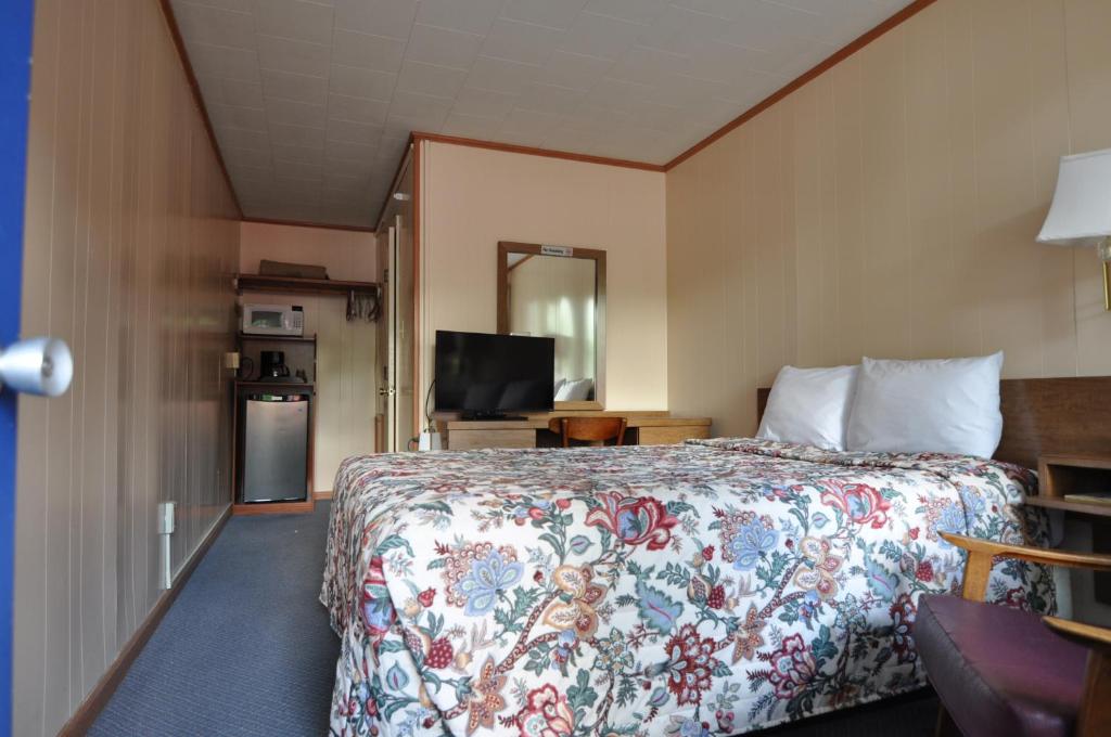 Budget Inn near WestRock photo