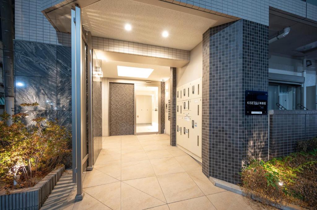 Crest Court Kagurazaka