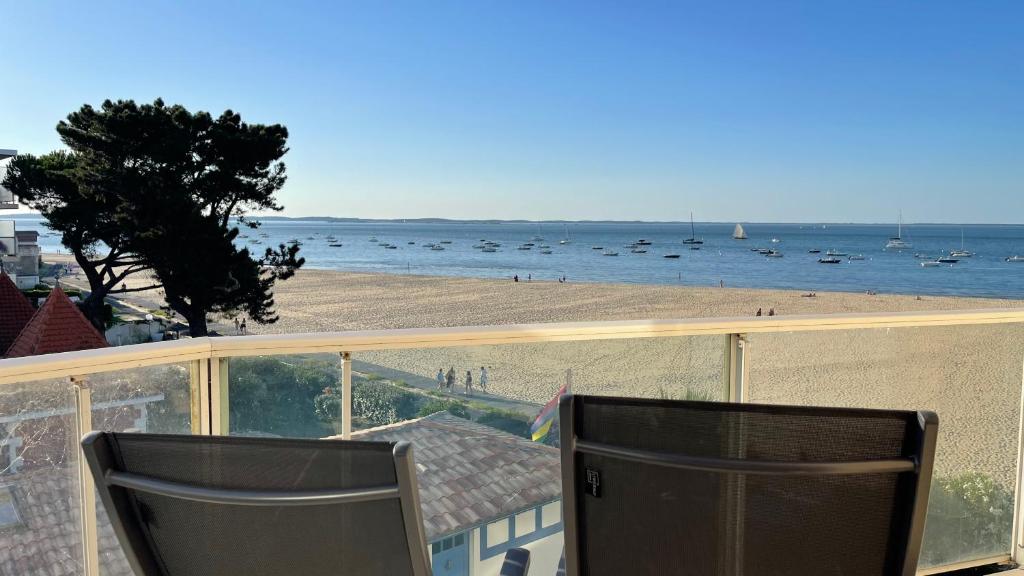 Première ligne - Vue mer exceptionnelle - Accès direct plage - Grand balcon - Parking privatif clos - Tout à pieds - 3