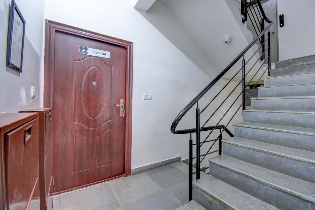 フロント・ロビー