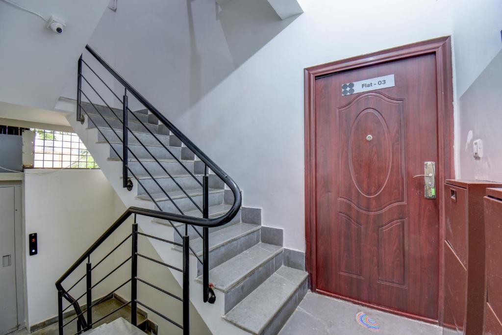 フロント・ロビー