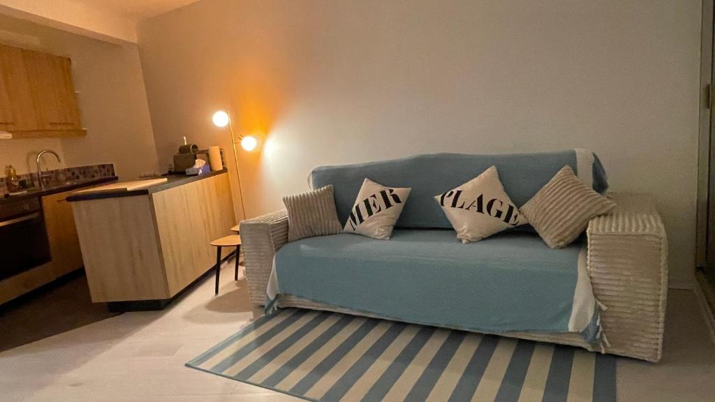 Première ligne - Vue mer exceptionnelle - Accès direct plage - Grand balcon - Parking privatif clos - Tout à pieds - 5