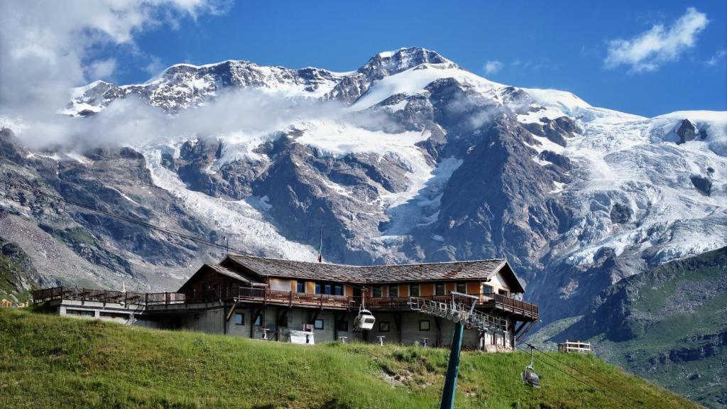 Albergo Ristoro Sitten - 2300 mt, Gressoney-la-Trinité