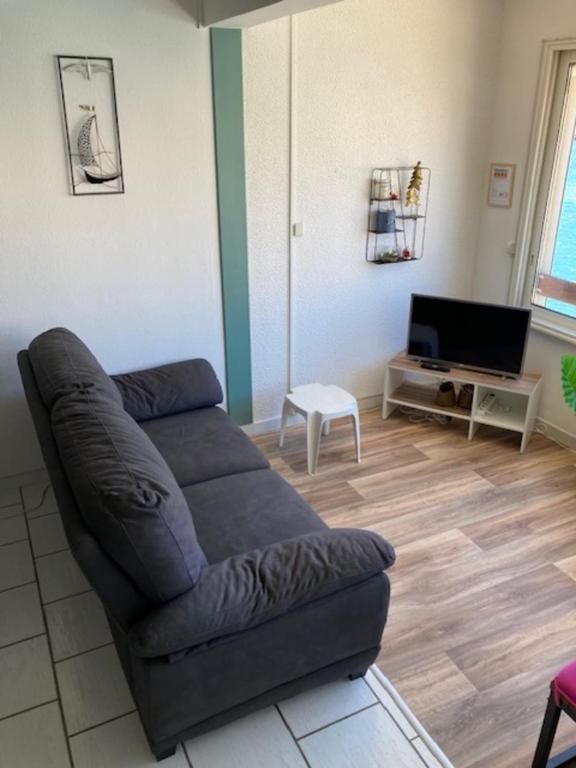 Appartement duplex face au port 50 m des plages - 5