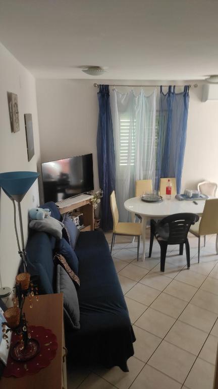 Apartment Karlo, Supetar