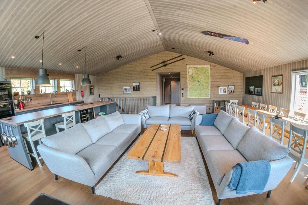 Newly built house | Sauna | EV charger | Terrace, Lofsdalen