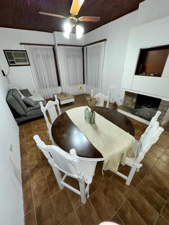 Casa Nogoyá CON GARAJE - 2