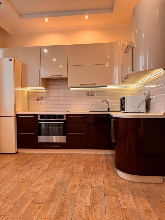 Апартаменты-студия с видом на море ЖК Kadorr 10 жемчужина, Oděsa