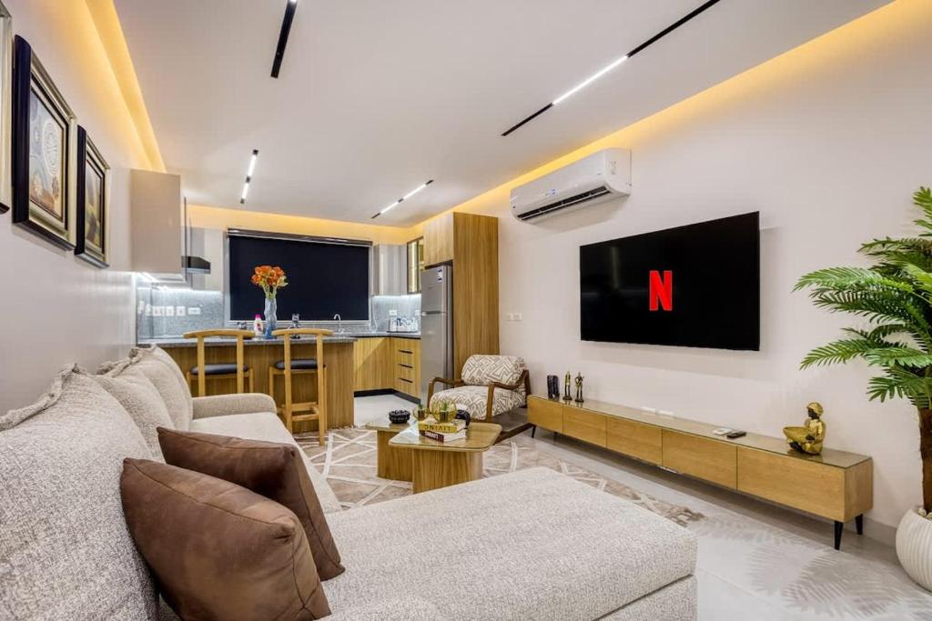 Stylish 2BR - Gated Compound - By Beithady, Káhira