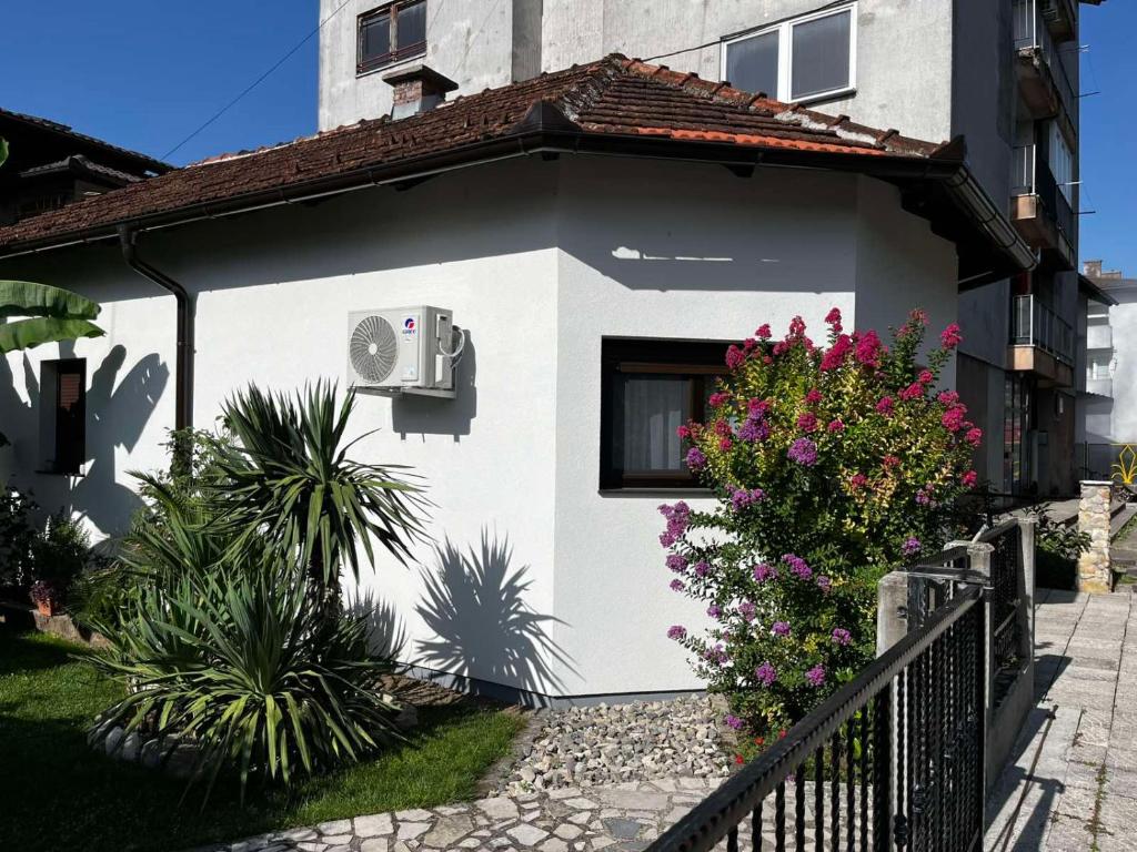 Apartman Orhideja, Bihać