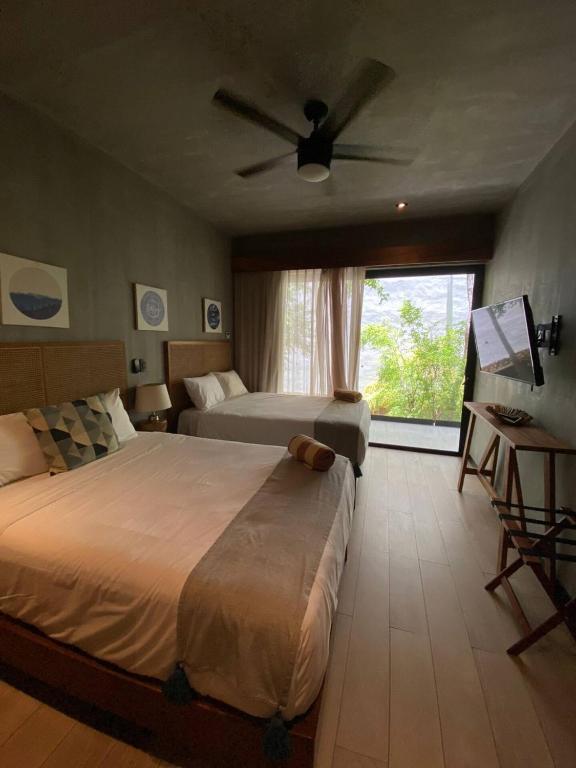 Tuk Tulum - 2