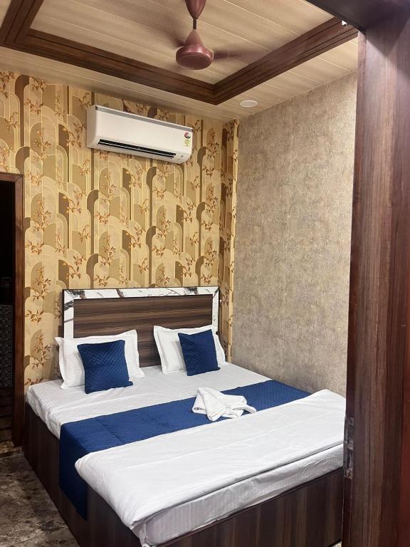 leo hotel, Ludhijána