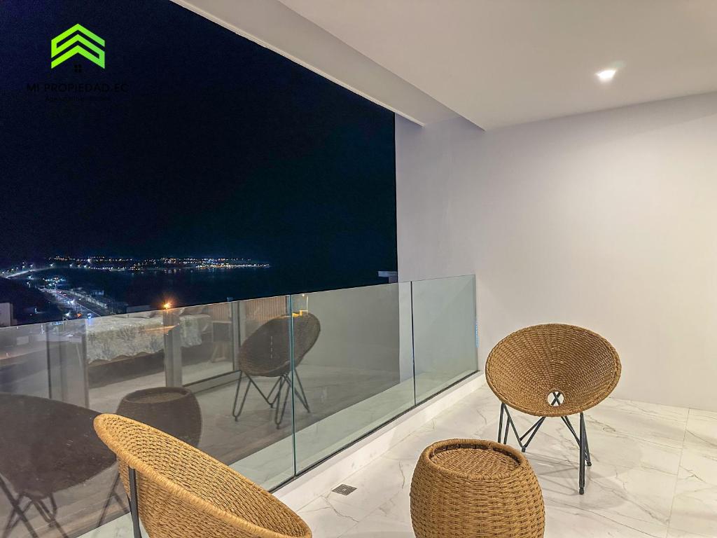 Departamento frente al mar, con piscina en Manta - 1