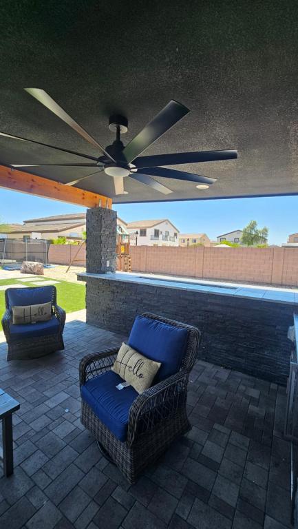 Home Away From Home, Buckeye