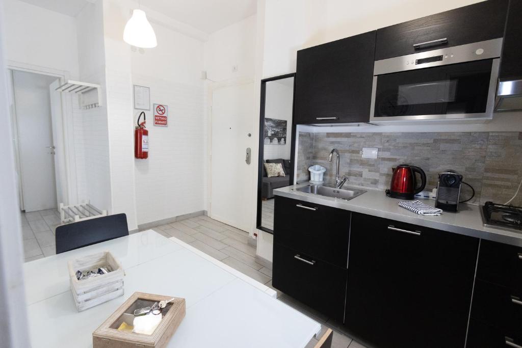 Appartamento di 50 m² con 1 camera(e) e 1 bagno(i) privato(i) in zona Eur e Garbatella (Nicla's Home)
