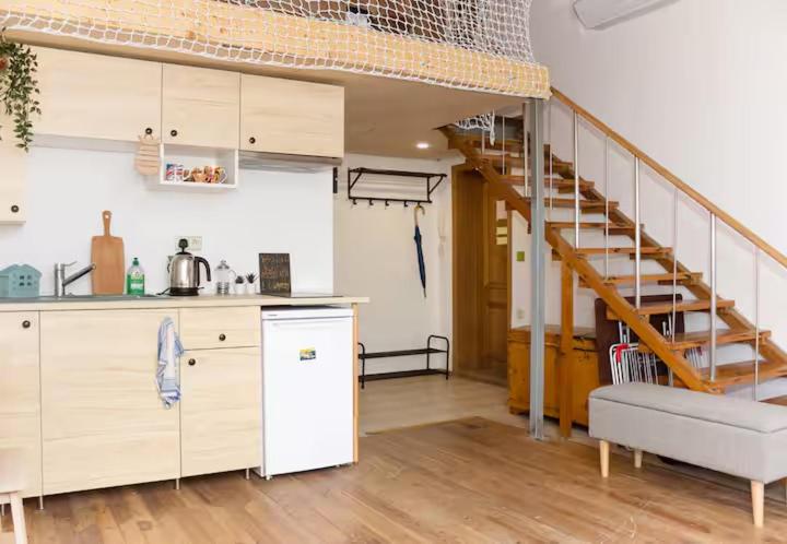 Blue Sea Side Studio, Varna