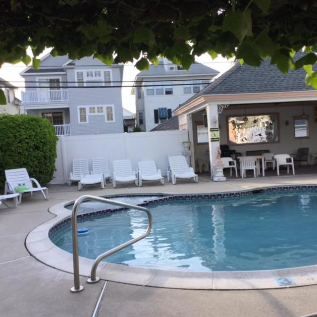 Ocean Manor 1100 Inn photo