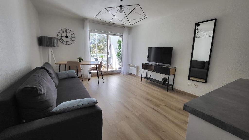 Appartement de 50 m2 climatisé et moderne à 100 m de la plage - 5