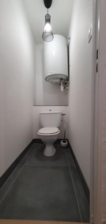 Appartement de 50 m2 climatisé et moderne à 100 m de la plage - 2