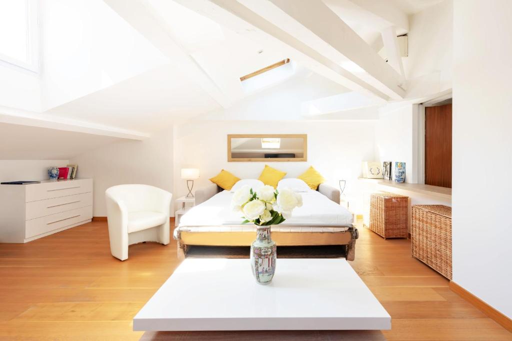 Luxurious StudioLoft 3 MINUTES FROM LA CROISETTE - 2