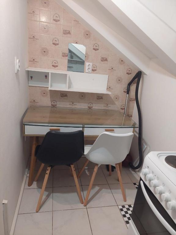 Garsonjera Sajam - 5