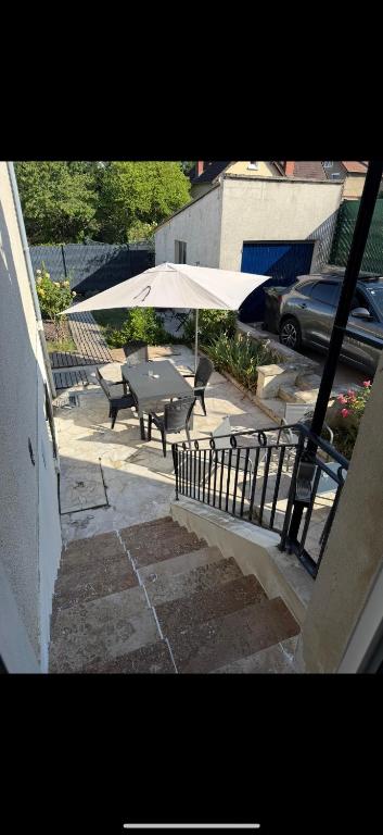 Maison chaleureuse avec jardin - 2