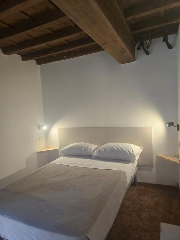 Duomo 10 Studio Apartment - 2