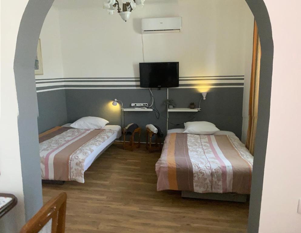 Feniks apartman, Apatin