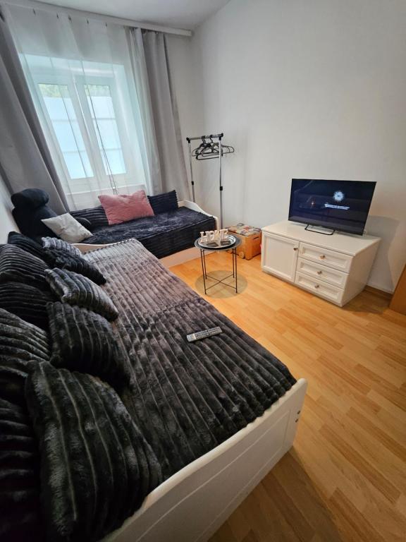 Hemma 4 U , 3 Zimmer Wohnung - 3
