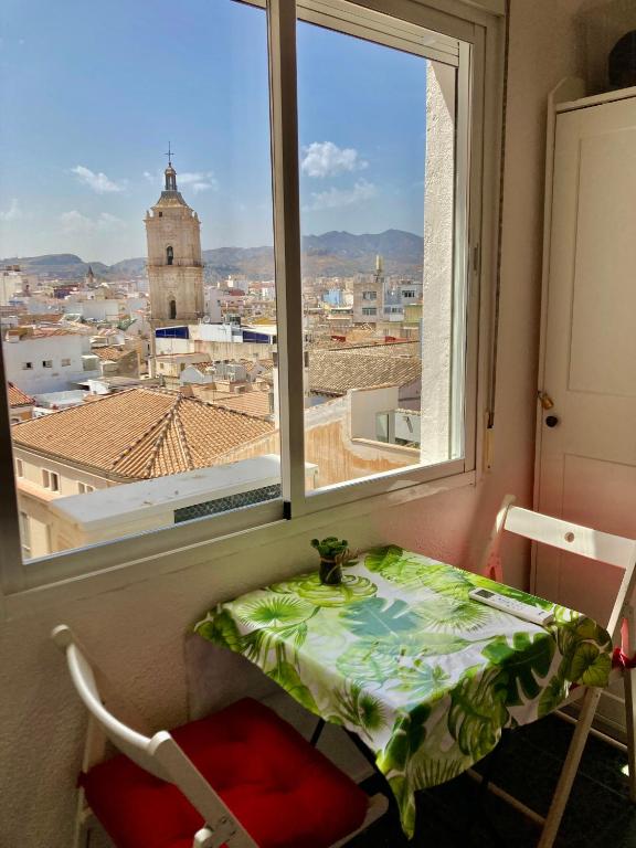 Good Energies Room in Málaga Center with Private Bathroom - 3