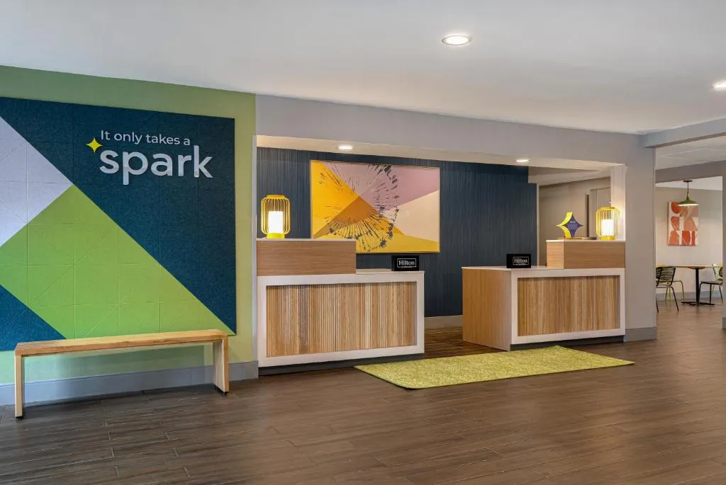 Spark by Hilton West Coxsackie，位于West Coxsackie的酒店