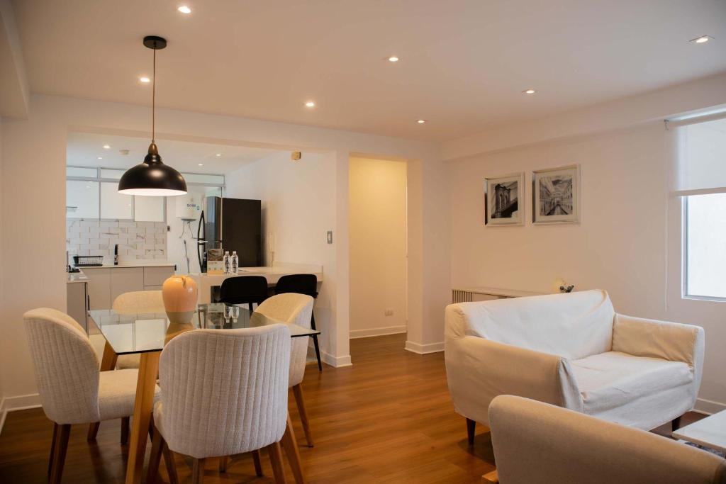 Magnificent 3BR in the Heart of Barranco - 2